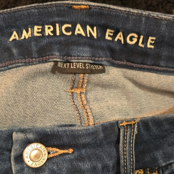 American Eagle Outfitters High Rise Distressed Dark Blue Jeans - Picture 2 of 5